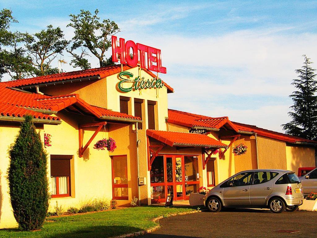 Hotel Etesia Feurs Экстерьер фото
